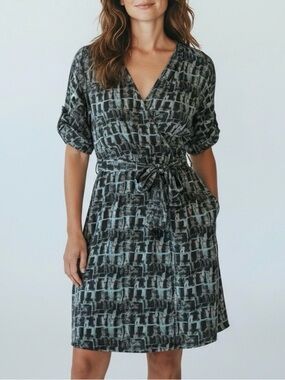 Charlie Jade 100% Silk Abstract Wrap Dress Womens XS Black Grey Teal Print Mini